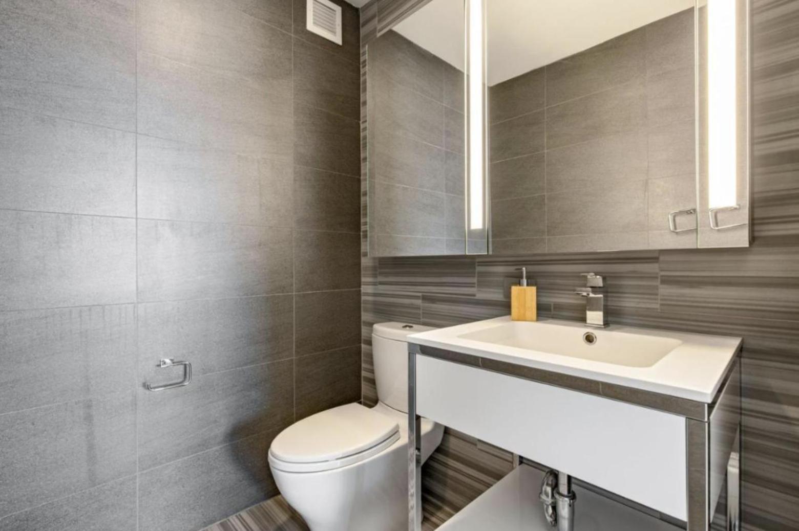 Apartment Super Stunning Views With Amazing 2 Beds 1,5 Bath